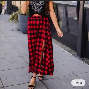 Tickled Teal Buffalo Plaid Maxi Skirt, Medium. New. Perfect condition!